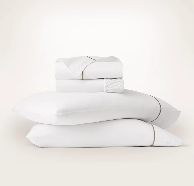 Signature Embellished Sheet Set - White/Oak Embroidered