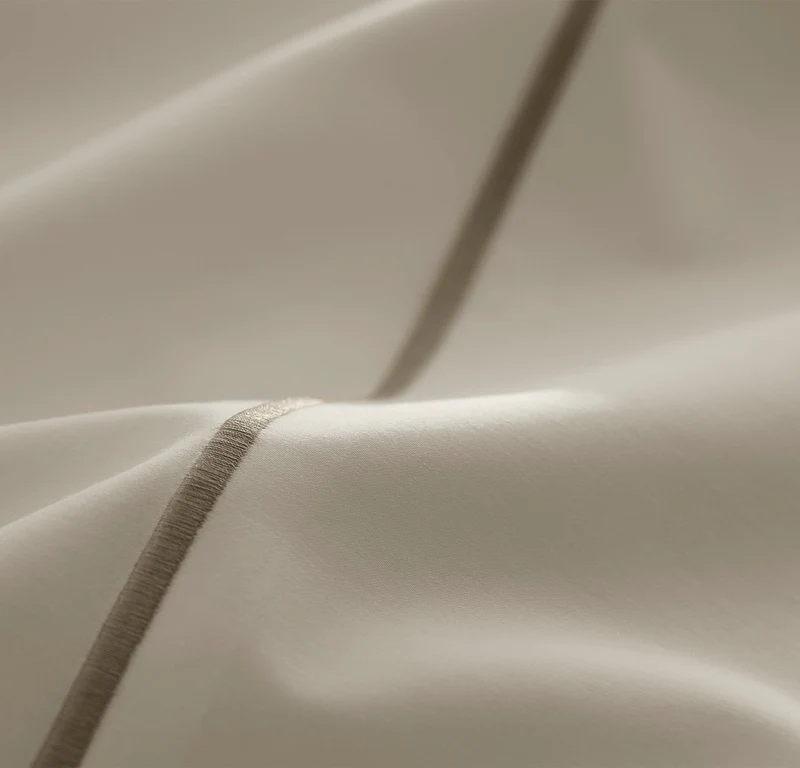 Signature Embellished Sheet Set - White/Oak Embroidered