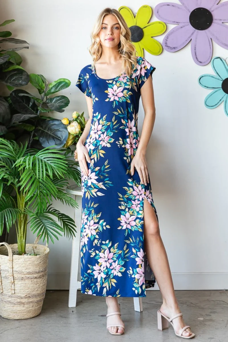 Heimish Full Size Bloemen Korte Mouw Split Jurk