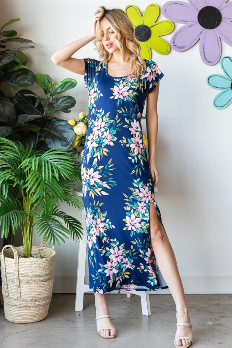 Heimish Full Size Bloemen Korte Mouw Split Jurk