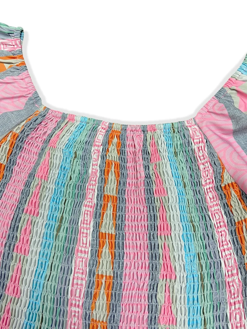 Elegante jurk met lange mouwen, ruches, strepen en een lichte stretch voor een moeiteloze stijl.