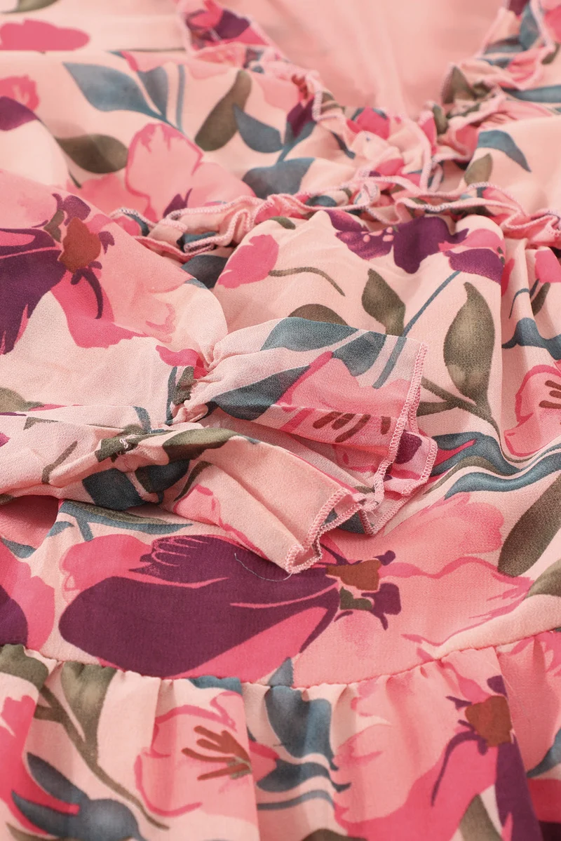 Maxi-jurk met bloemenprint, volantmouwen en diepe decolleté