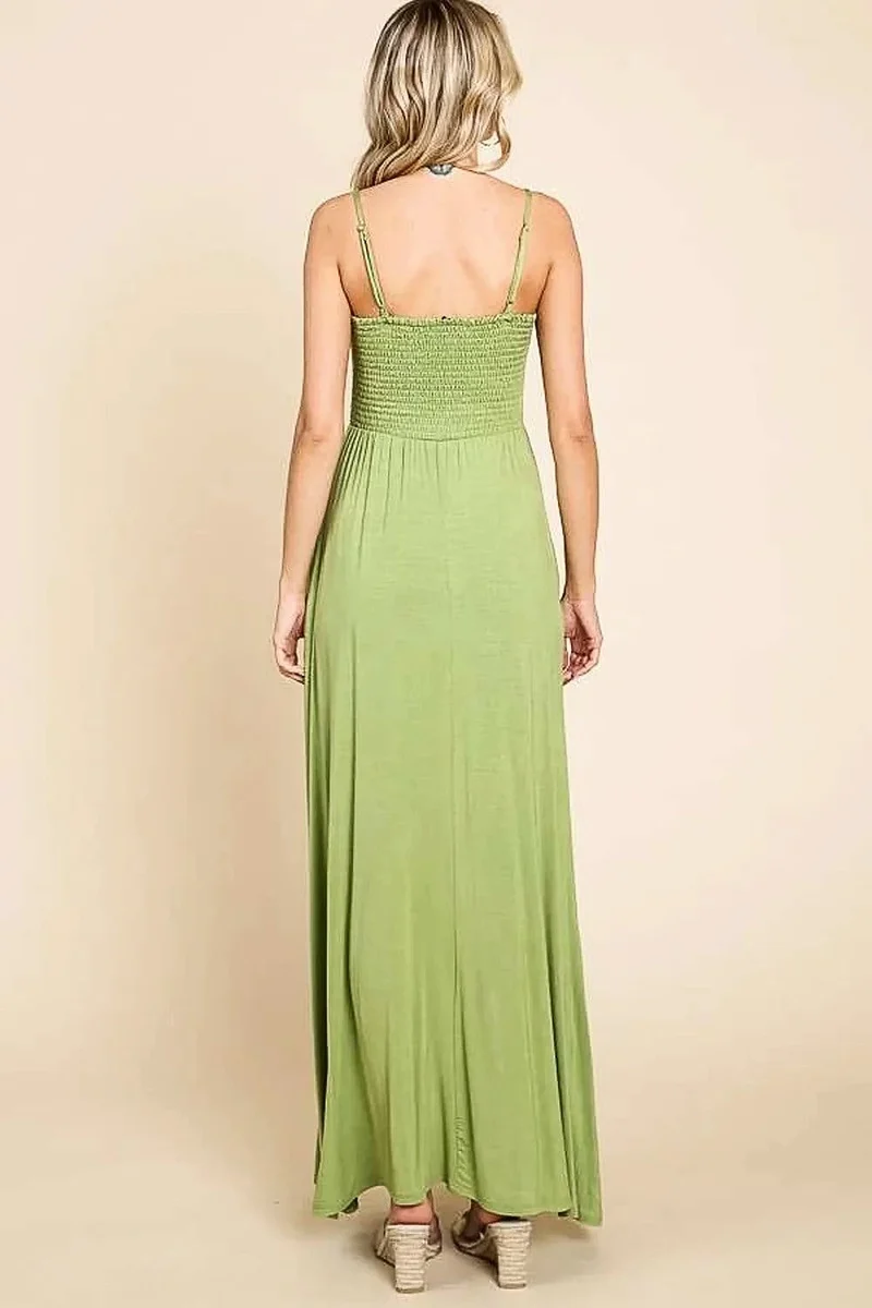 S-3XL • Maxi-jurk met smockwerk en zakken • Verstelbare bandjes • Soepelvallend silhouet