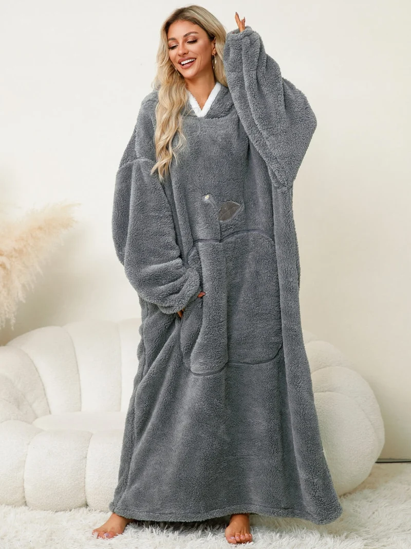 Luxe loungejurk met capuchon, zakken en lange mouwen - ondoorzichtig en licht elastisch