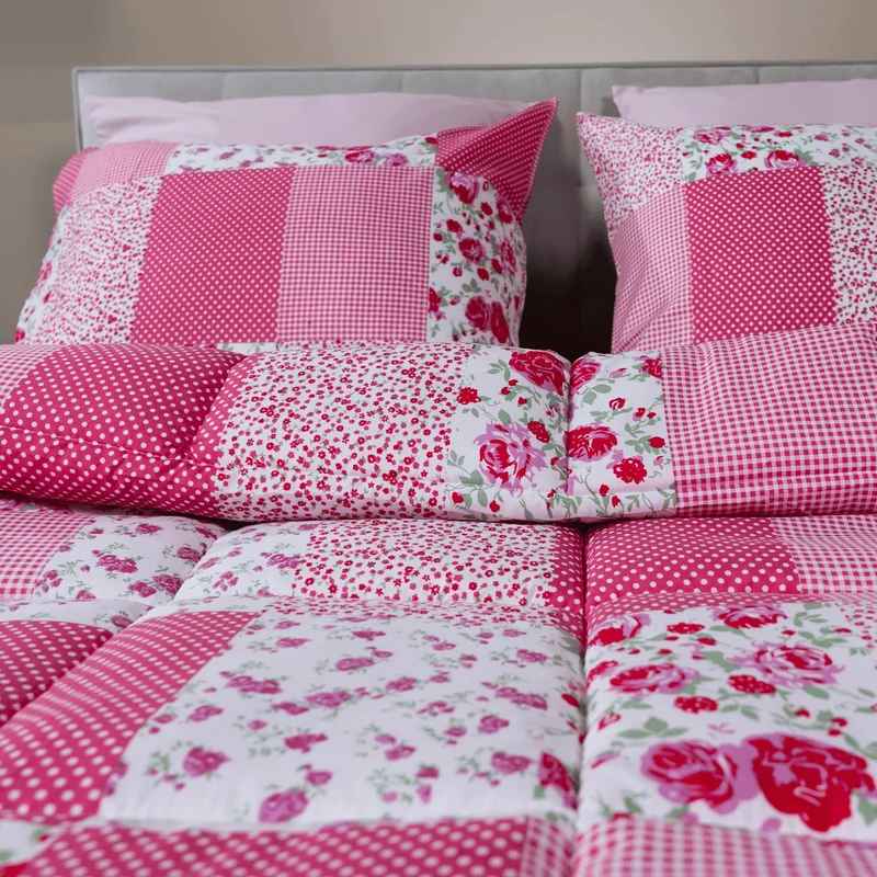 Zelesta Comfort Design Bettdecke - Patchwork Rosa