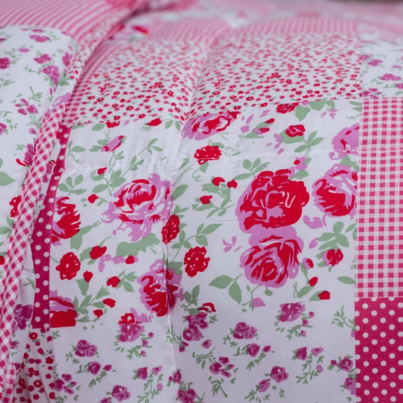 Zelesta Comfort Design Bettdecke - Patchwork Rosa