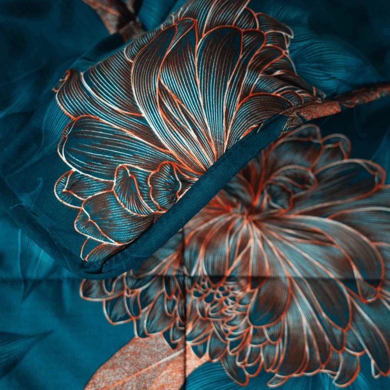 Zelesta Comfort Design Bettdecke - Königliche Blumen
