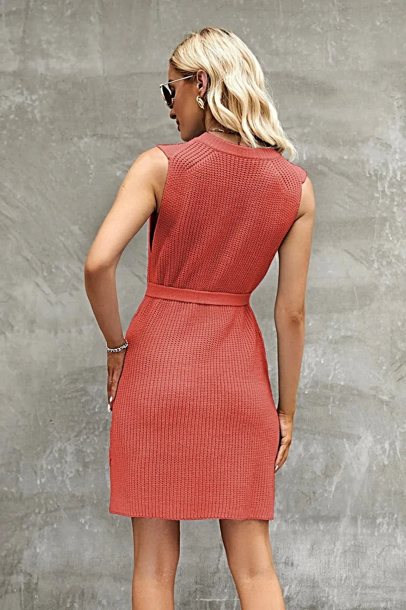 Luxe mouwloze sweaterjurk met ronde hals en split – 100% acryl en licht elastisch, comfortabel