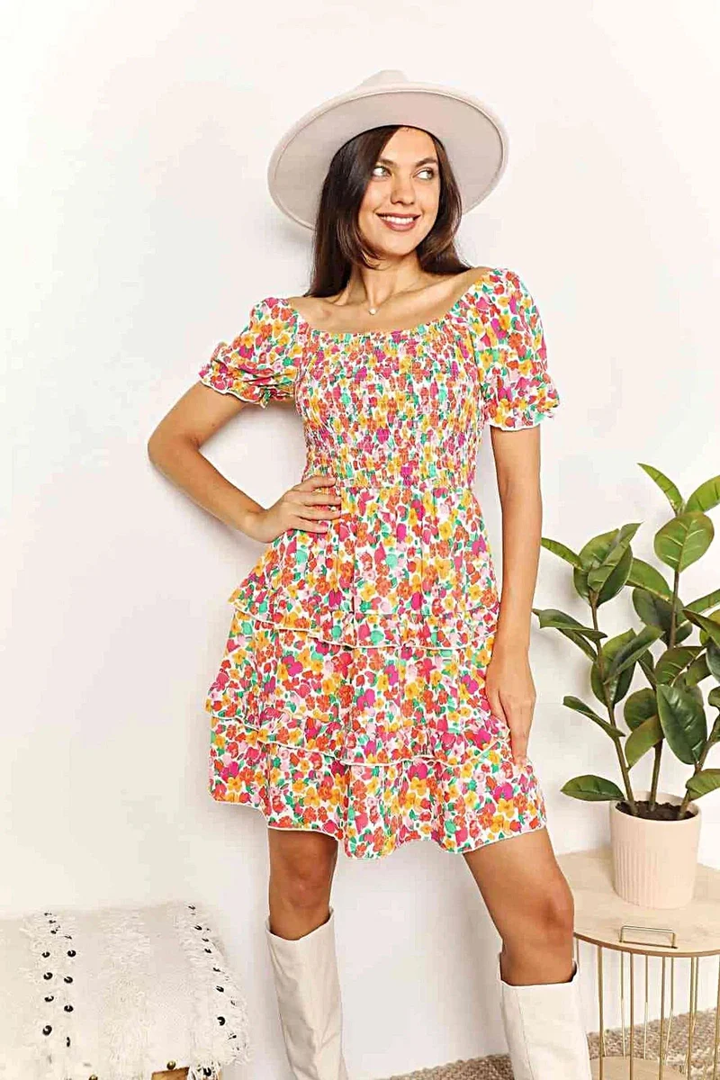Geplooide sweetheart-jurk met ruchesmouwen - Bloemenminijurk voor moeiteloze elegantie