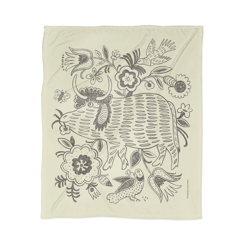 Decorative bull graphic art Throw Blanket