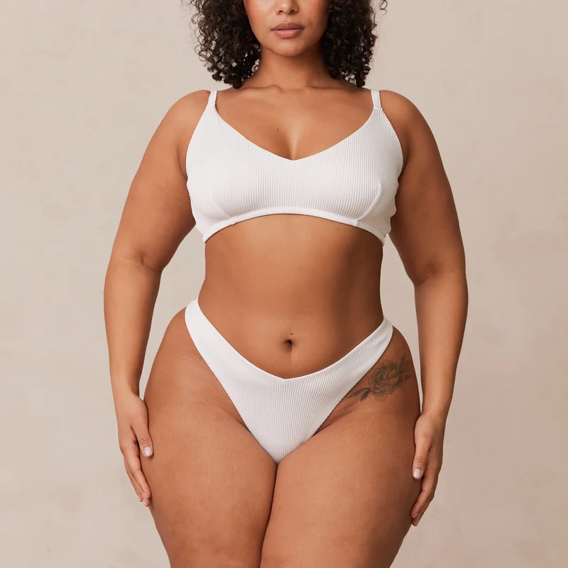 Ribbed Triangle BH - Wit