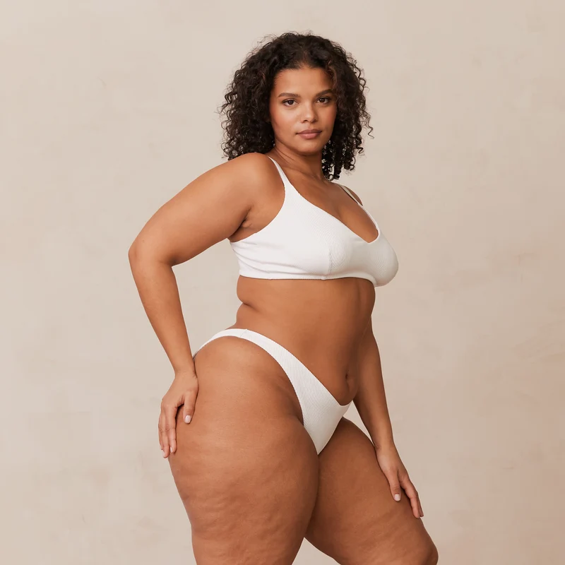 Ribbed Triangle BH - Wit