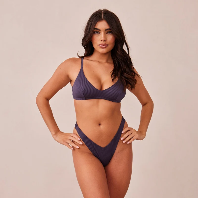 Ribbed Triangle BH - Blauw Houtskool