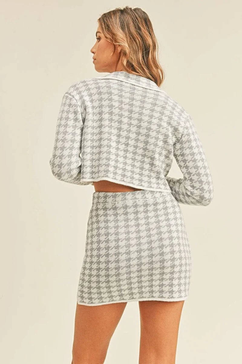 Chique pied-de-poule minirok set met cropped vestje en knoopdetails
