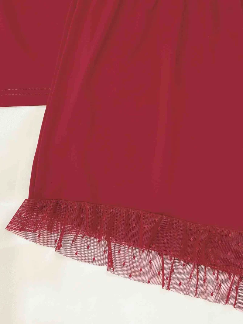 Chique mouwloze loungeset met geplooide details en gesplitste mesh top en shorts