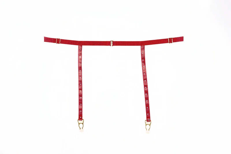 Verleidelijke rode kousenband- en slipset met strassbandjes - Allure Ashley Collection