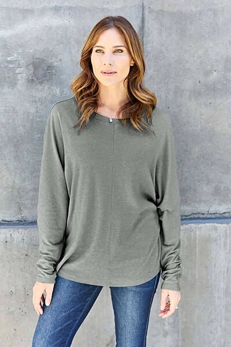 Elegant basic T-shirt met ronde hals - T-shirt met lange mouwen in alle maten voor een moeiteloze stijl.