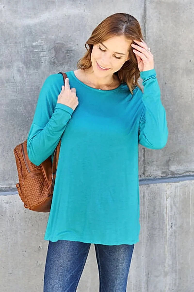 Basic Bae T-shirt met verlaagde schouders - Ronde hals, normale maat, van zachte rayonmix