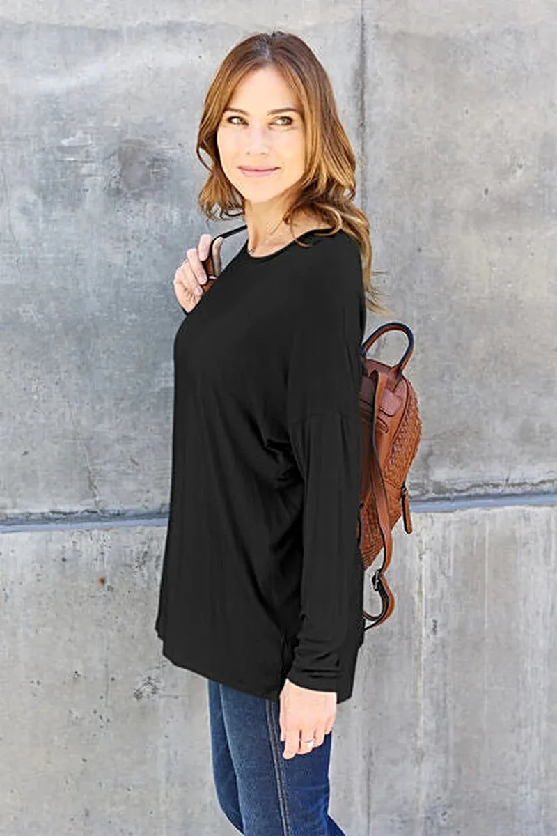 Basic Bae T-shirt met verlaagde schouders - Ronde hals, normale maat, van zachte rayonmix