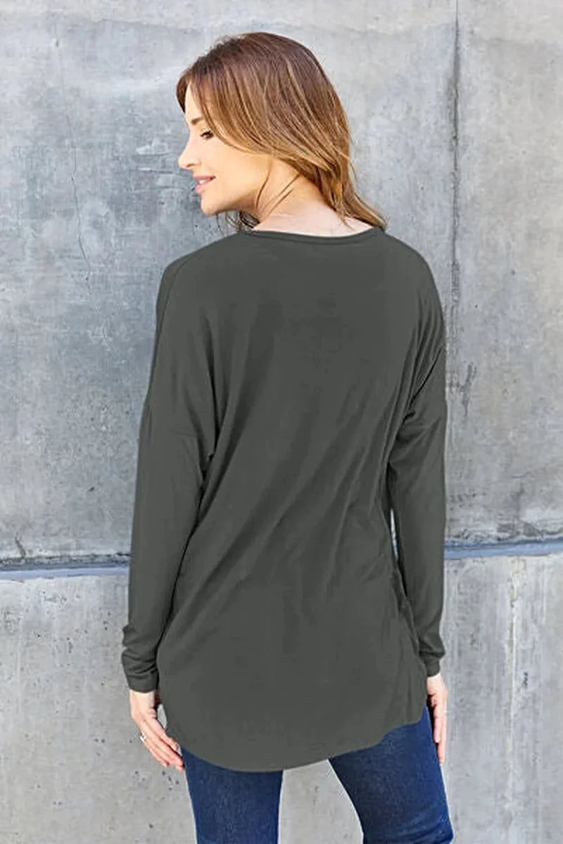 Basic Bae T-shirt met verlaagde schouders - Ronde hals, normale maat, van zachte rayonmix