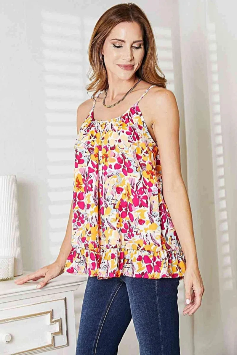 Topje met bloemenprint en ronde hals en ruches aan de zoom - Elegant model voor alle maten, ook voor plussize maten.