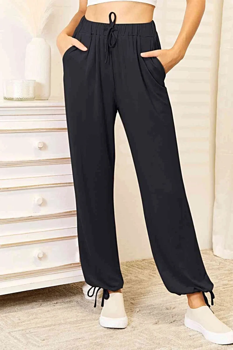 Luxe lange broek met trekkoord in de taille en zakken - Zachte, ondoorzichtige rayonmix