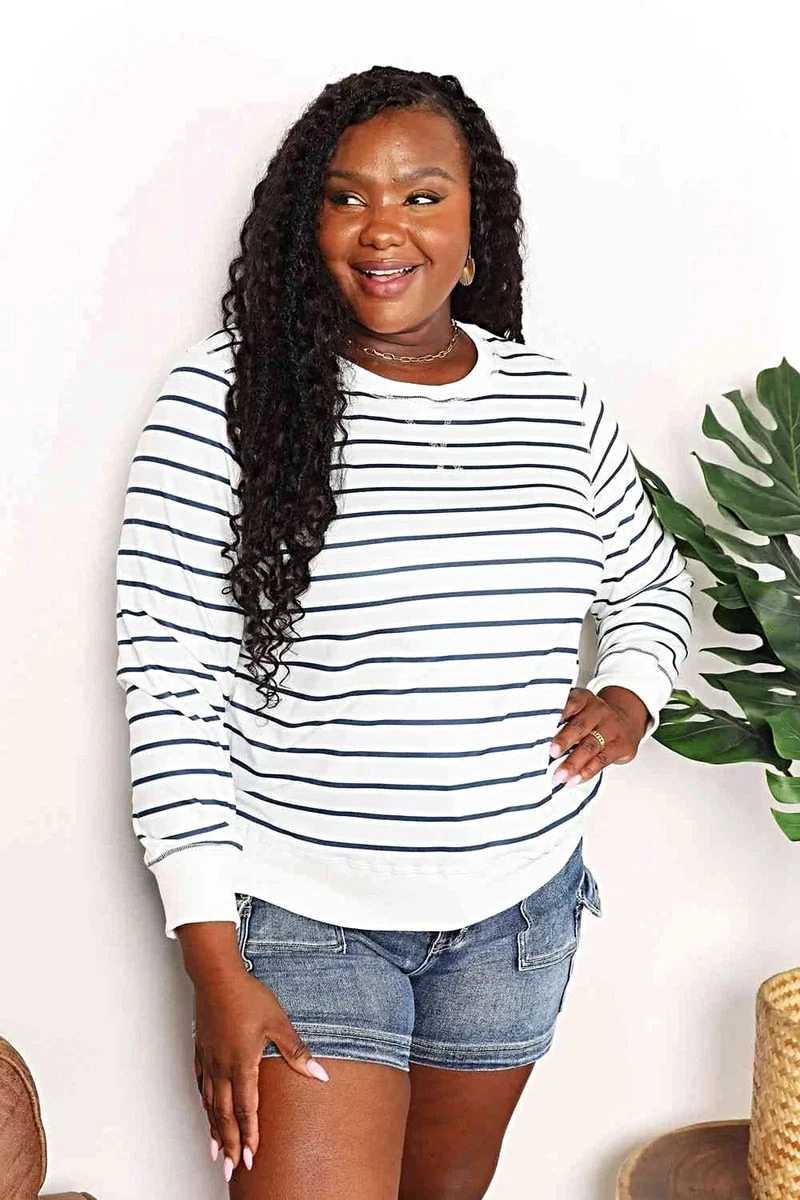 Luxe gestreept shirt met ronde hals - Chique top met lange mouwen voor een tijdloze stijl