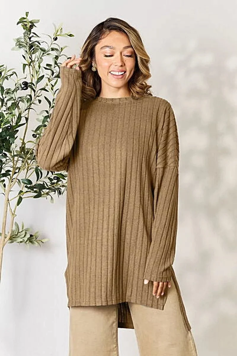 Chique top met lange mouwen en split, geribbeld - Basic Bae, verkrijgbaar in alle maten, ronde hals voor een moeiteloze stijl.