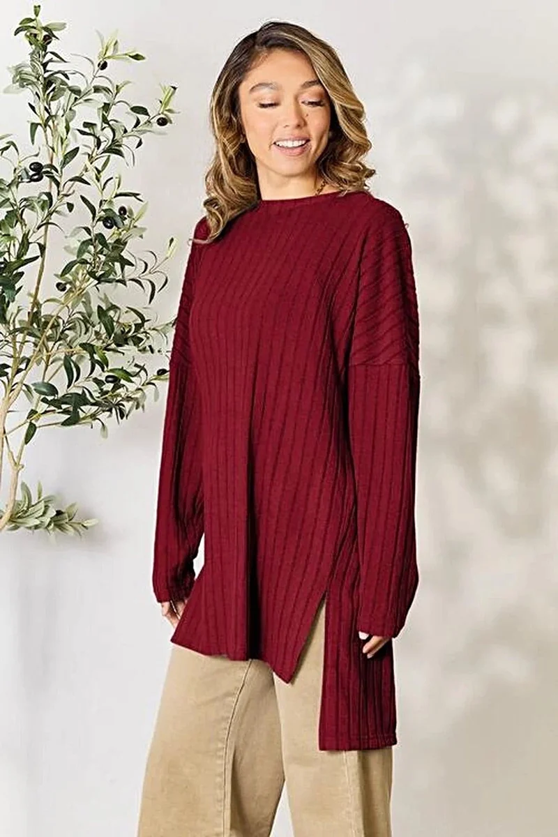 Chique top met lange mouwen en split, geribbeld - Basic Bae, verkrijgbaar in alle maten, ronde hals voor een moeiteloze stijl.