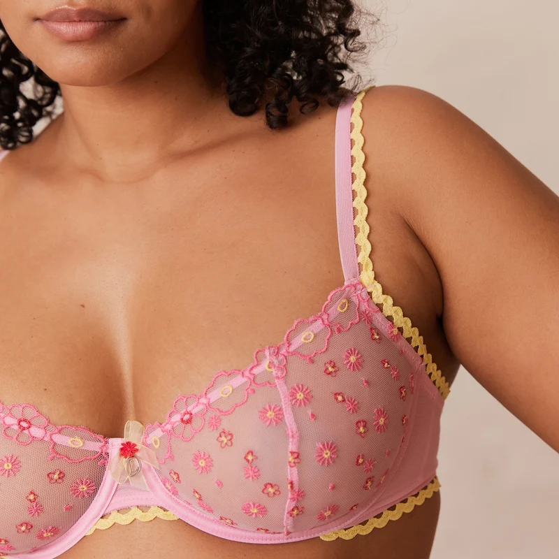 Daisy Embroidered Balcony BH - Roze