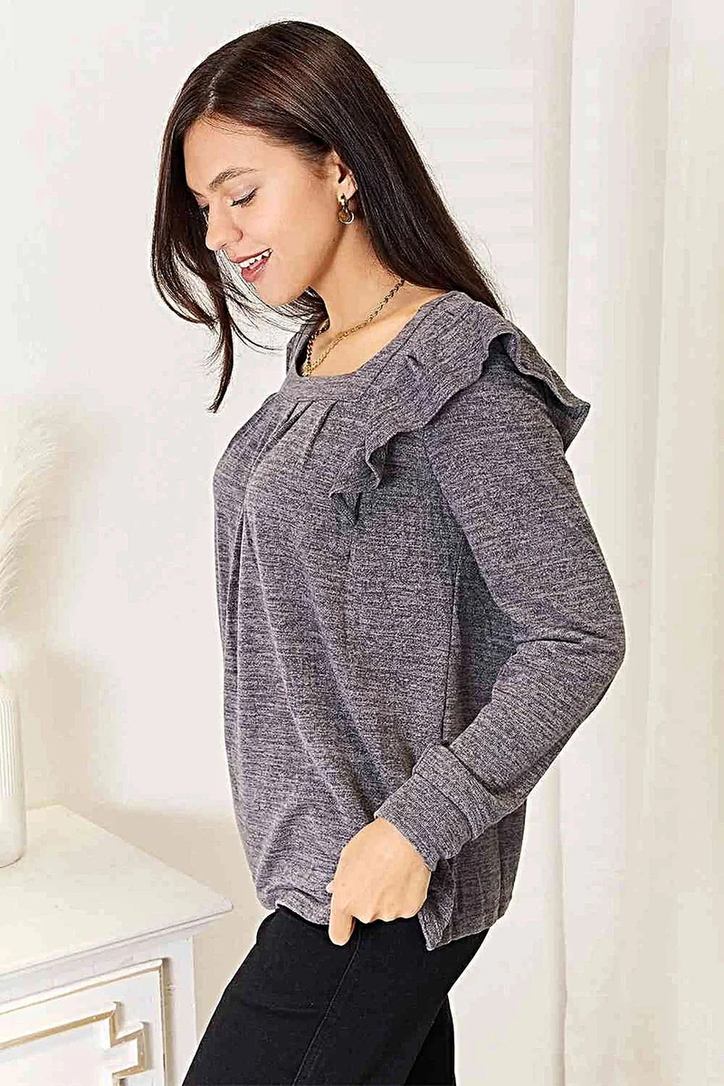 Elegante top met ruches op de schouders - T-shirt met vierkante hals en lange mouwen, ook verkrijgbaar in grote maten.