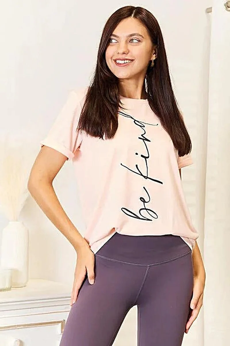 BE KIND Graphic Ronde Hals Shirt - Stijlvol en meelevend T-shirt in grote maten en normale maten