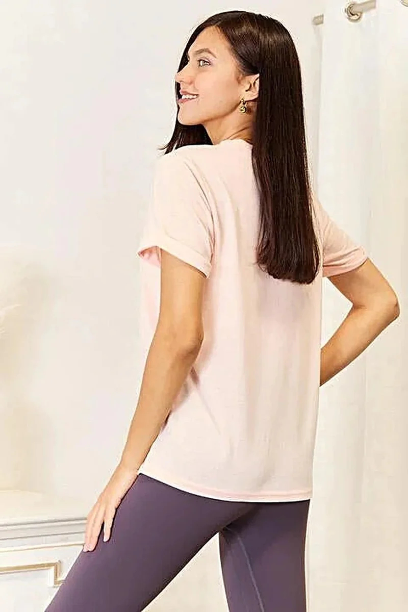 BE KIND Graphic Ronde Hals Shirt - Stijlvol en meelevend T-shirt in grote maten en normale maten