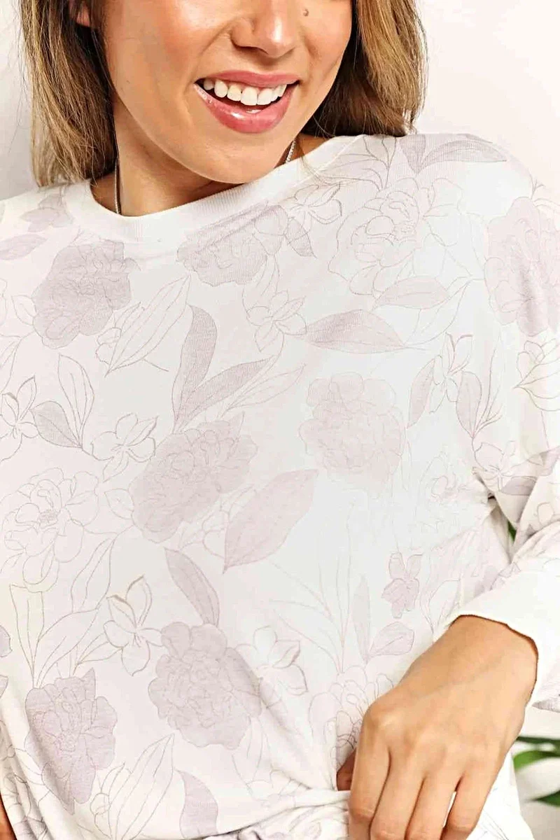Bloemenprint loungewear set - Chique 2-delige set bestaande uit een top met lange mouwen en een short - Ook verkrijgbaar in grote maten