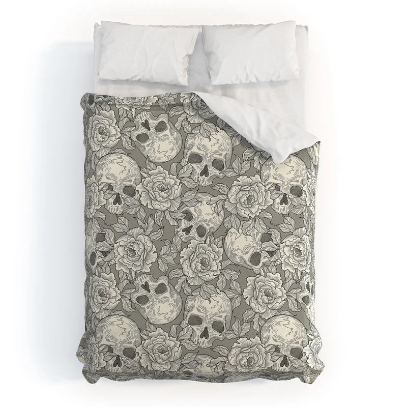 Skulls and flowers Duvet Cover