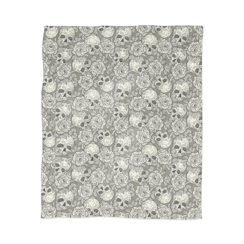 Skulls and flowers Throw Blanket