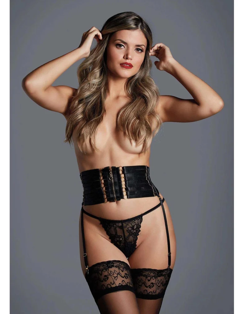 De Godin Strappy Taille Cincher Lingerie Met Kanten G-string En Afneembare Kousenbanden