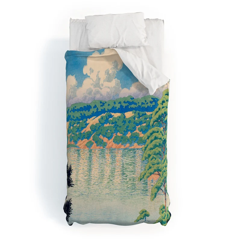Hasui Karasu Marsh Akita Duvet Cover