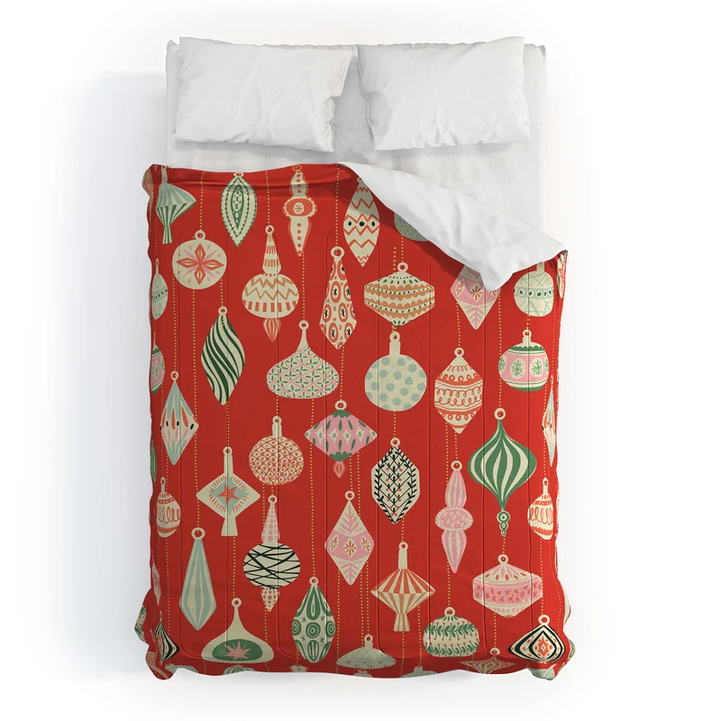 Traditional christmas Ornaments red Comforter