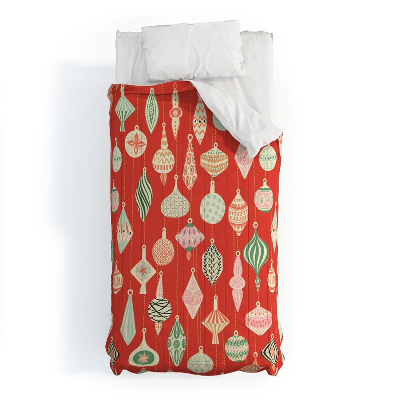Traditional christmas Ornaments red Comforter