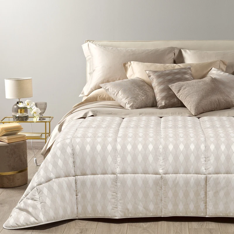 Trapunta nuit Barocco in Raso Jacquard 300 gr/mq