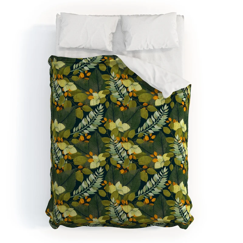 Autumn Leaves Botanical Pattern Comforter