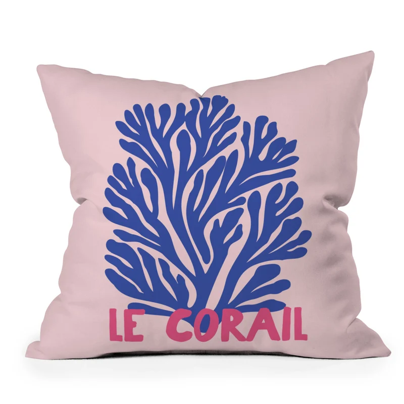le corail ii Throw Pillow