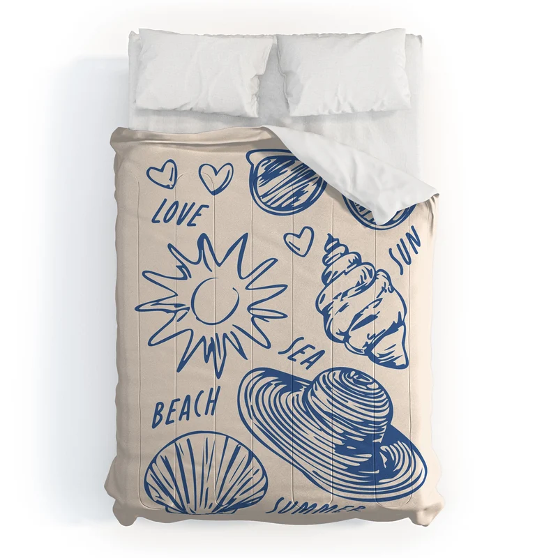 love sea beach summer Comforter