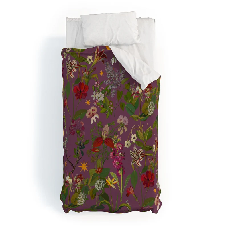Amryllis Star Wine Duvet Cover