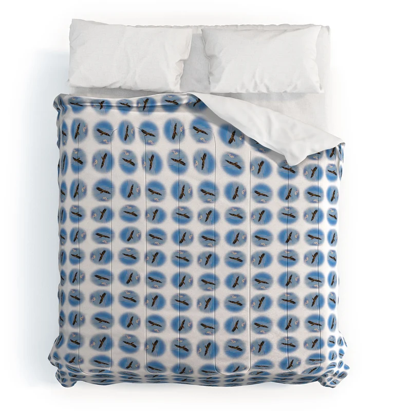Eagle Flying High in Alaskan Skies Comforter