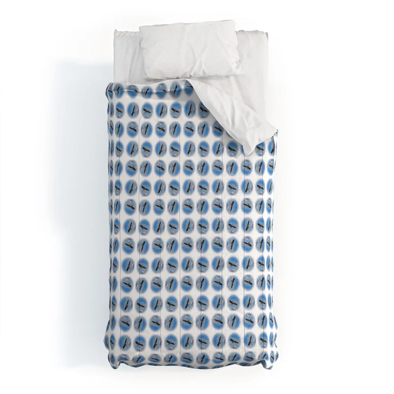 Eagle Flying High in Alaskan Skies Comforter