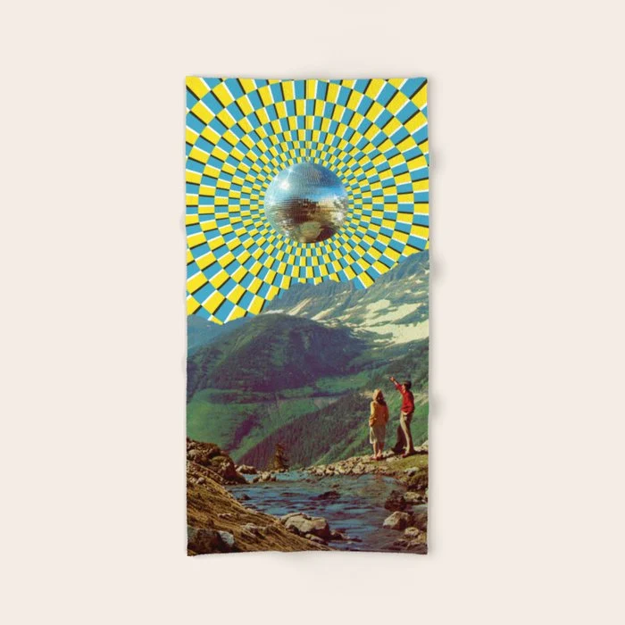 Peak Disco Boogie v2 Bath Towel