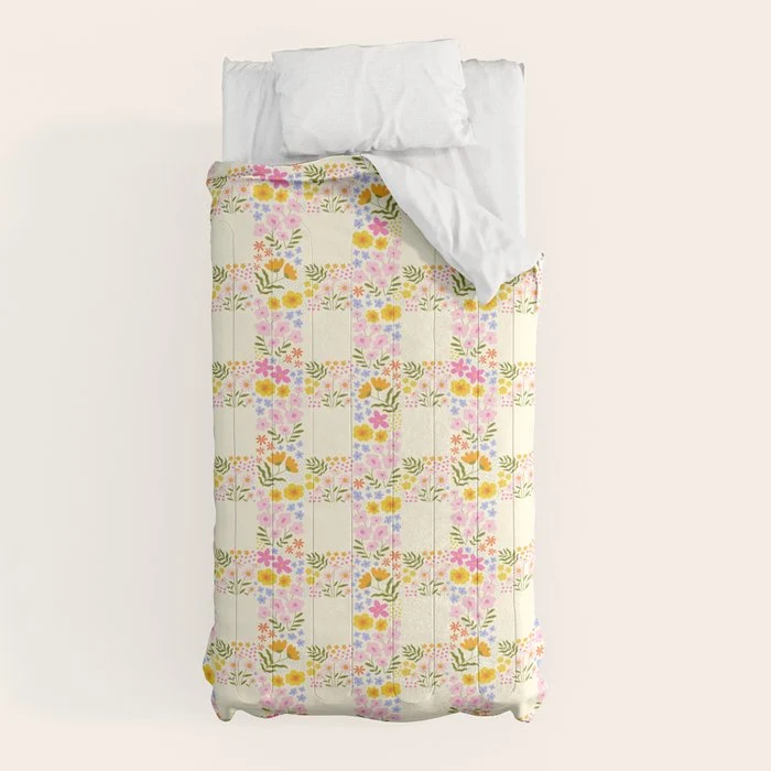 Vintage geometric flower art pattern Comforter