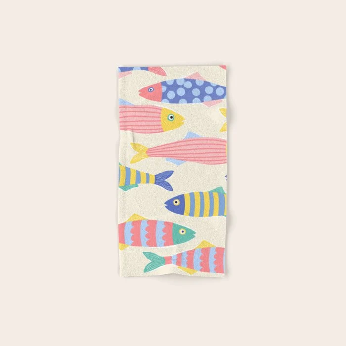 SEA LA VIE - Coastal Pun Fish Art with dots and stripes Bath Towel